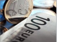 ABN AMRO eerste bank die leeftijdsgrens voor geld lenen aanpast